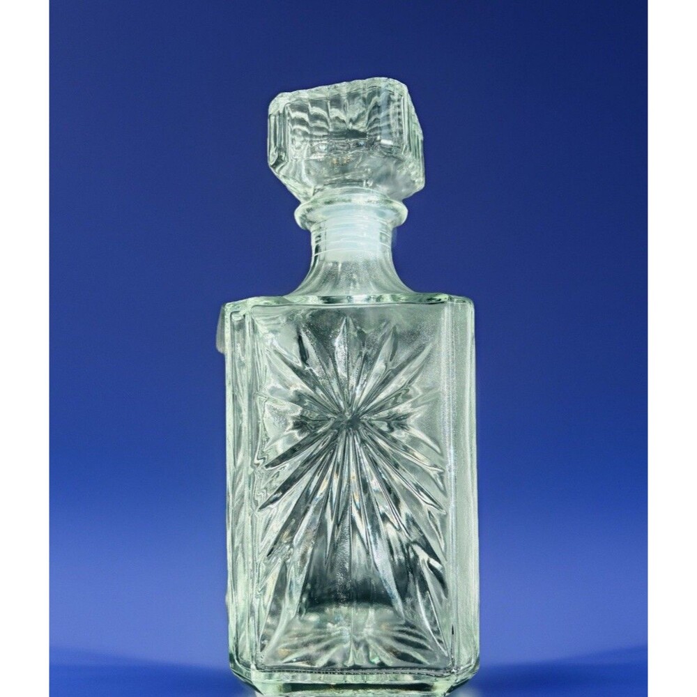 STUDIO CRYSTAL SQUARE WHISKEY DECANTER WITH STARBURST PATTERN AND GLASS STOPPER